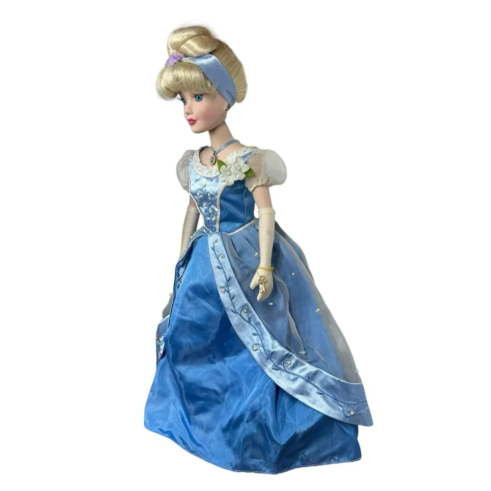 Vtg Disney Princess Brass Key Porcelain Collectible Doll Cinderella 16